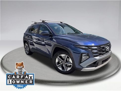 Used 2025 Hyundai Tucson SEL FWD image 2