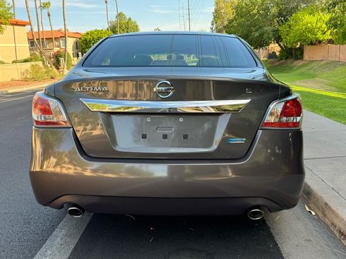 Used 2014 Nissan Altima 2.5 S FWD image 52