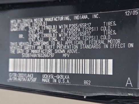 Used 2006 Toyota Sequoia Limited image 11