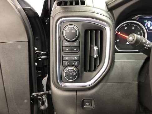 Used 2023 Chevrolet Silverado 3500 High Country w/ Safety Package II image 18