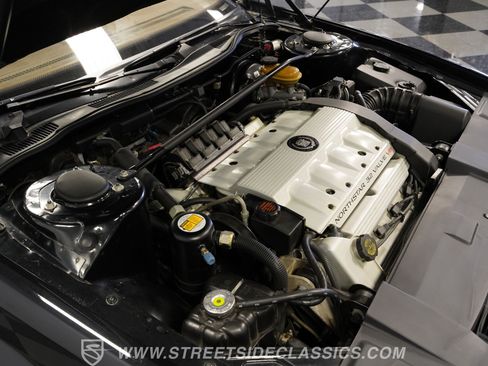 Used 1993 Cadillac Allante FWD image 36