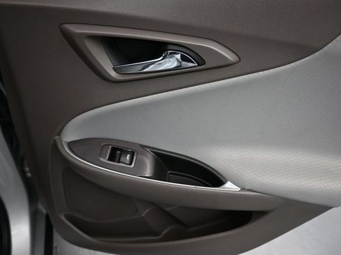 Used 2022 Chevrolet Malibu LT FWD image 33