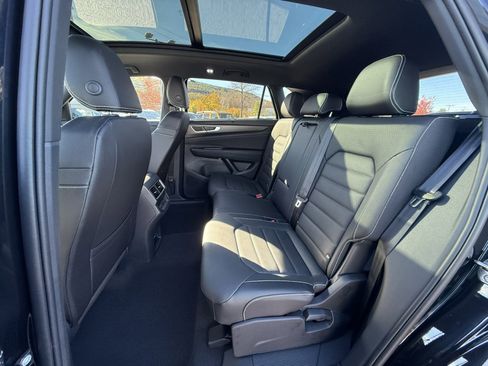 New 2026 Volkswagen Atlas Cross Sport SEL R-Line image 21