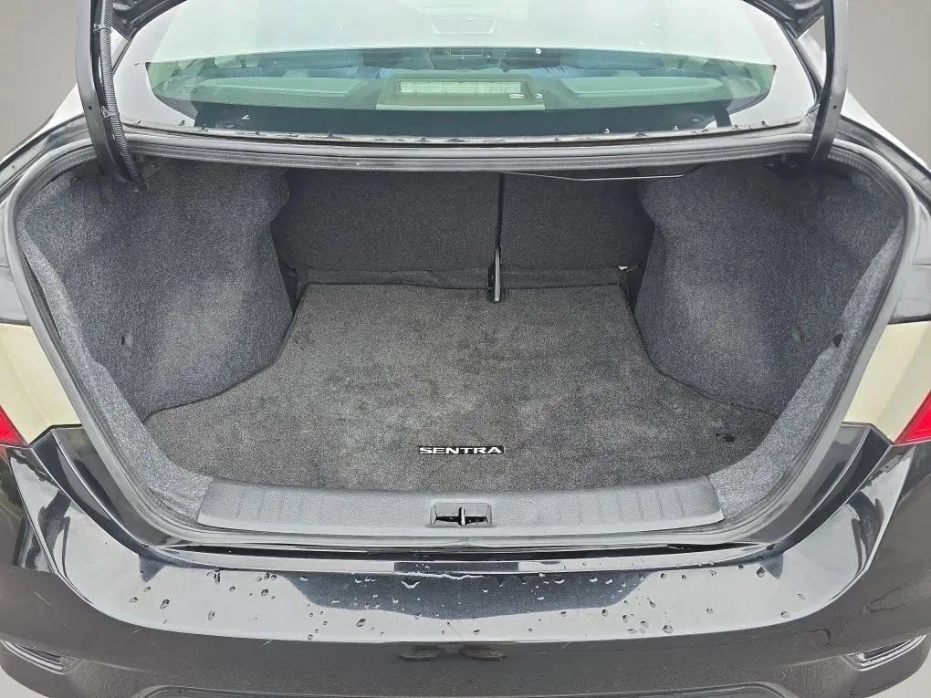Used 2019 Nissan Sentra SV w/ Special Edition Package FWD image 48