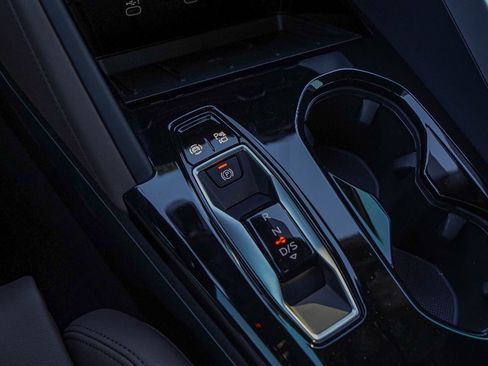 New 2025 Audi Q5 Premium Plus image 14