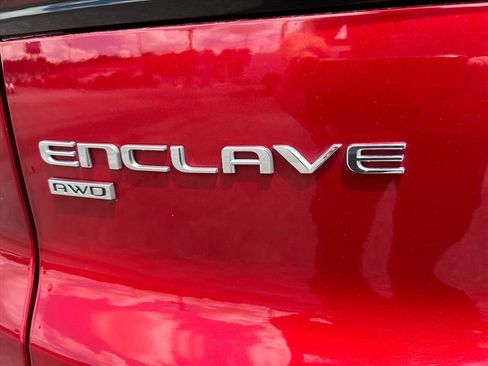 Used 2025 Buick Enclave Preferred AWD/4WD image 15