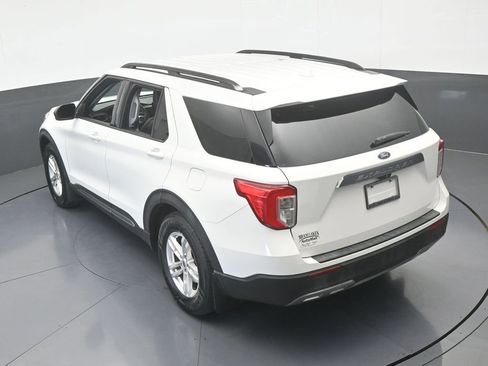 Used 2021 Ford Explorer XLT w/ Equipment Group 202A RWD image 54