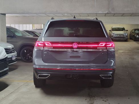 New 2026 Volkswagen Atlas SE AWD/4WD image 4