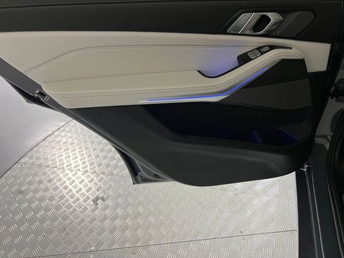 Used 2025 BMW X7 xDrive40i image 22