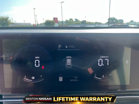 Used 2024 Hyundai Kona SEL FWD image 14