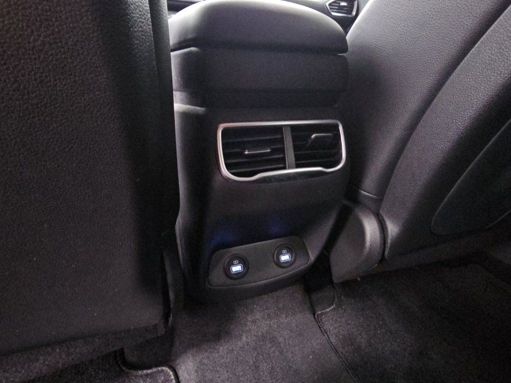 Used 2023 Hyundai Santa Fe SEL FWD image 33