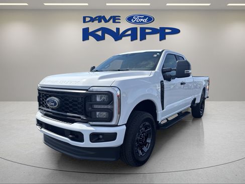 Used 2025 Ford F350 XL w/ STX Appearance Package AWD/4WD image 3
