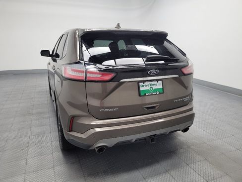 Used 2019 Ford Edge Titanium w/ Equipment Group 301A AWD/4WD image 6