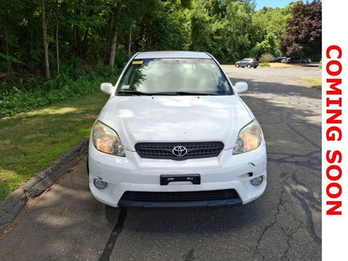 Used 2005 Toyota Matrix XR FWD image 3