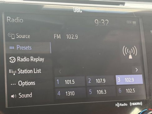 Used 2018 Toyota Camry XSE w/ Driver Assist Package image 27