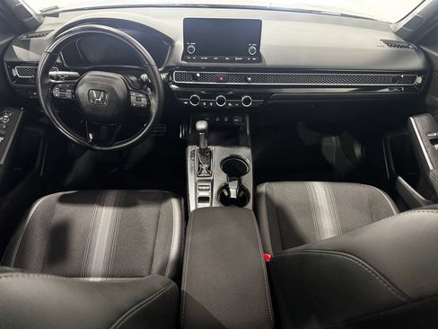Used 2025 Honda Civic Sport image 27