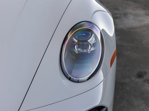 Certified 2022 Porsche 911 Turbo image 17