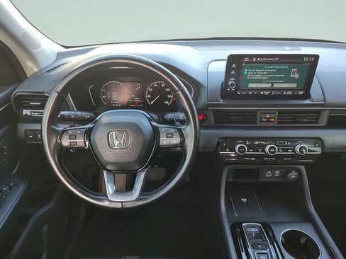 Used 2025 Honda Pilot EX-L image 13