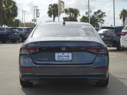 Certified 2023 Honda Accord LX image 5