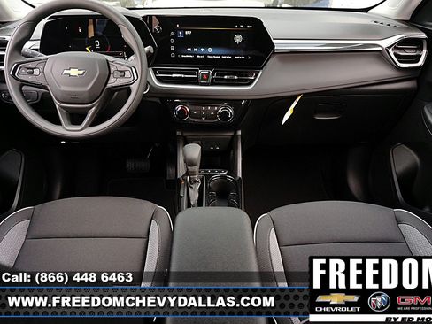 New 2026 Chevrolet TrailBlazer LT w/ Driver Confidence Package FWD image 11