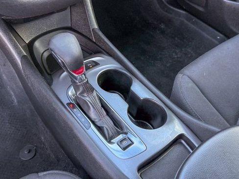 Used 2024 Chevrolet Malibu RS image 12