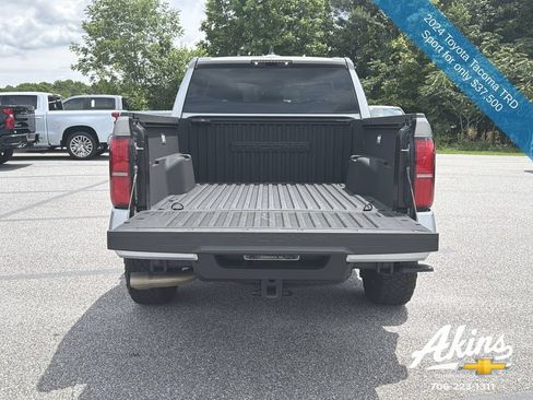Used 2024 Toyota Tacoma TRD Sport RWD image 4