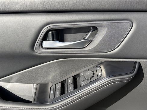 New 2026 Nissan Rogue SV image 23