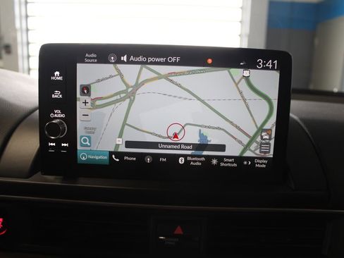 Used 2025 Honda Pilot Touring image 28