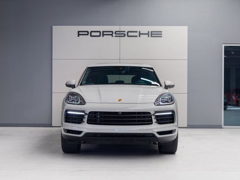 Certified 2023 Porsche Cayenne image 10