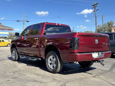 Used 2018 RAM 1500 Express AWD/4WD image 6