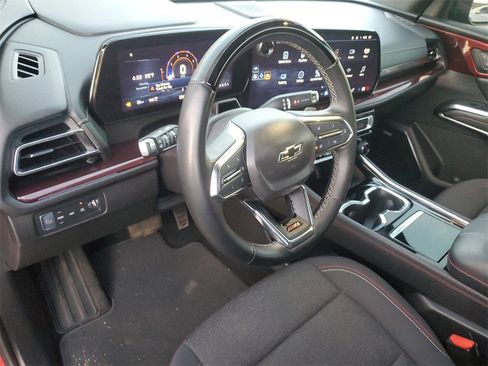 Certified 2024 Chevrolet Traverse Z71 w/ Enhanced Driving Package image 10