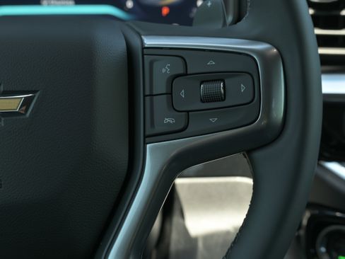 New 2026 Chevrolet Silverado 1500 LTZ w/ LTZ Premium Package AWD/4WD image 21