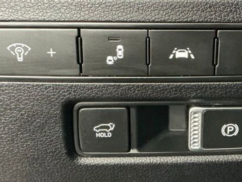 Used 2021 Hyundai Palisade Limited w/ Cargo Package AWD/4WD image 11