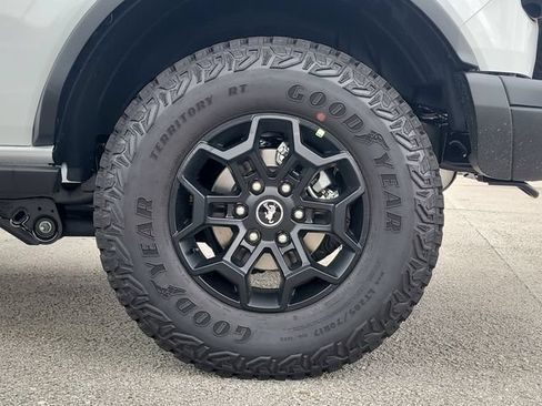 New 2026 Ford Bronco Badlands AWD/4WD image 8