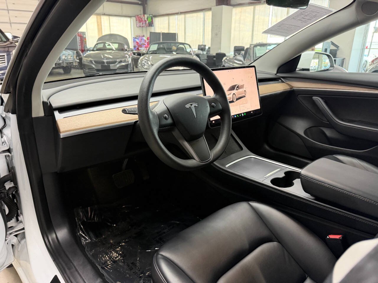 Used 2022 Tesla Model 3 Long Range AWD/4WD image 18