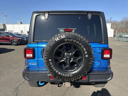 Used 2023 Jeep Wrangler Unlimited w/ Cold Weather Group image 4