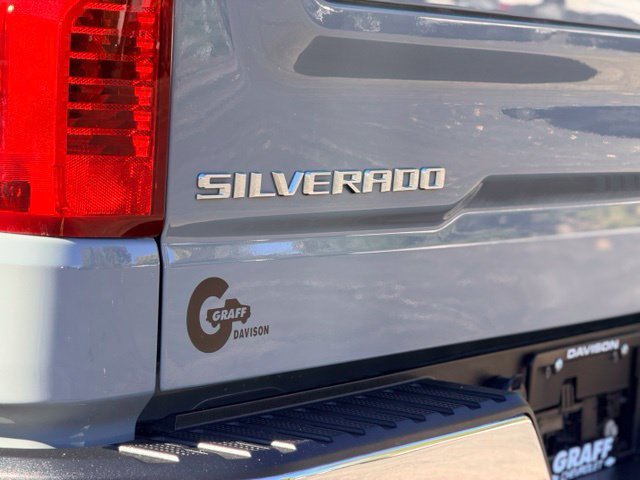 Used 2024 Chevrolet Silverado 1500 LT AWD/4WD image 29