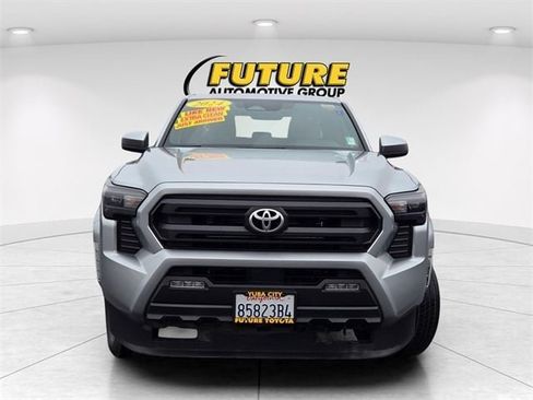 Certified 2024 Toyota Tacoma SR5 image 2
