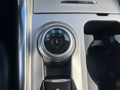 Used 2022 Ford Explorer Limited w/ Class IV Trailer Tow Package image 32