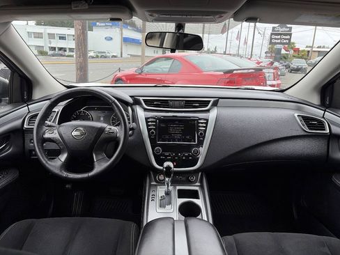 Used 2019 Nissan Murano SV AWD/4WD image 29