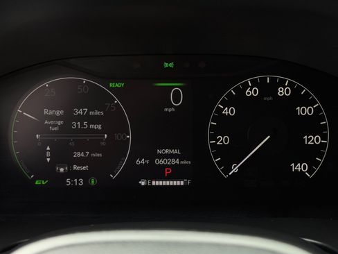 Used 2024 Honda CR-V Sport image 18