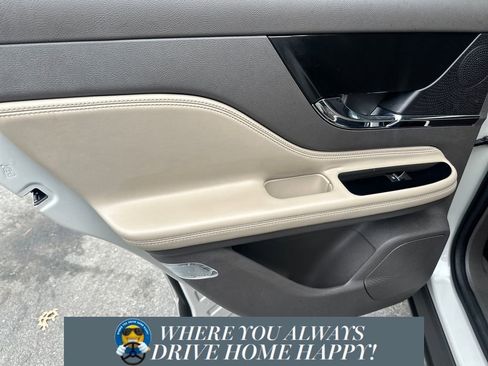 Certified 2023 Lincoln Corsair FWD w/ Equipment Group 101A image 28