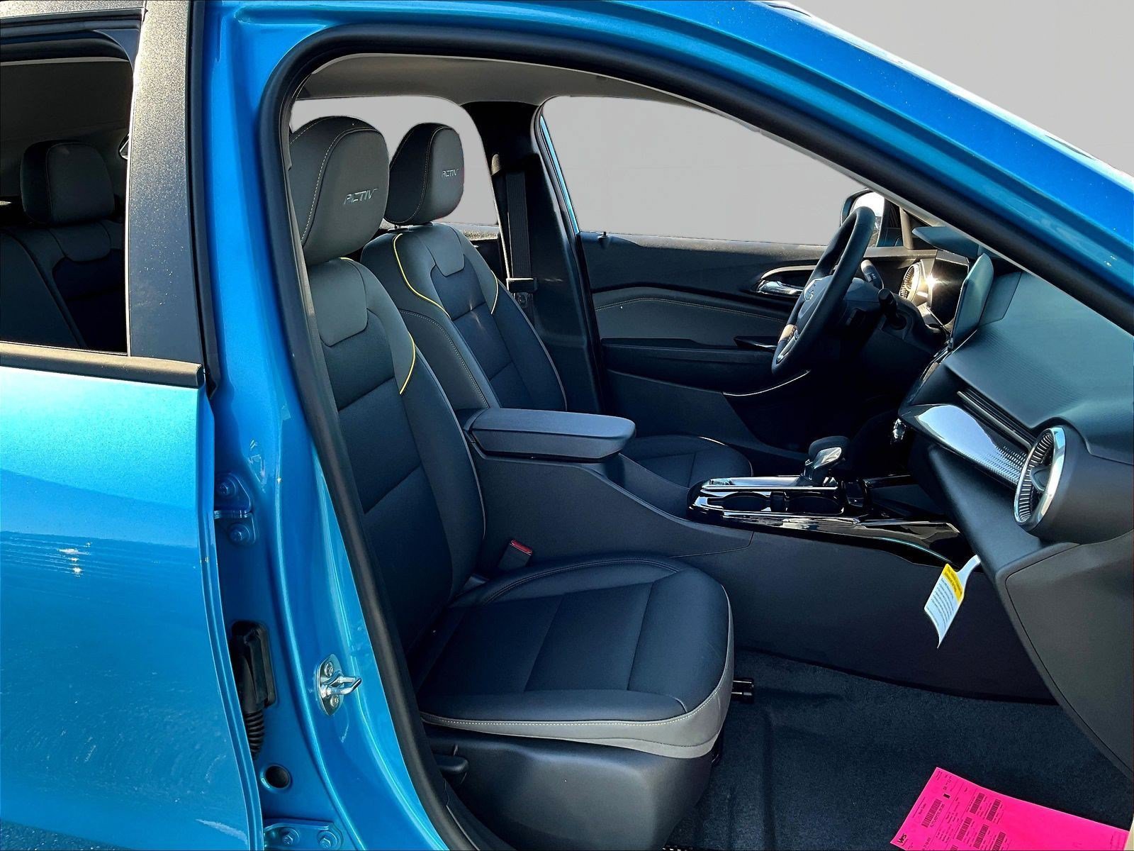 New 2026 Chevrolet Trax ACTIV w/ Sunroof Package FWD image 19