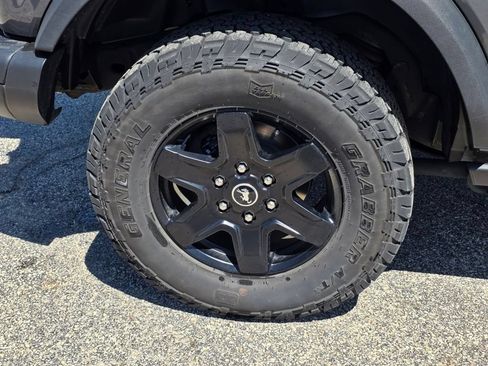 Used 2022 Ford Bronco Black Diamond AWD/4WD image 12