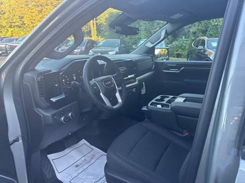 New 2026 GMC Sierra 1500 Elevation image 12