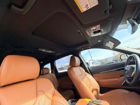 Used 2025 Kia Telluride SX X-Line image 34