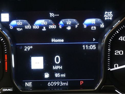 Used 2021 GMC Yukon XL SLT w/ SLT Premium Package image 51