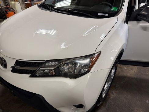 Used 2015 Toyota RAV4 LE image 29