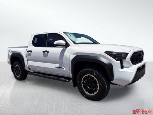 New 2026 Toyota Tacoma TRD Off-Road AWD/4WD image 10