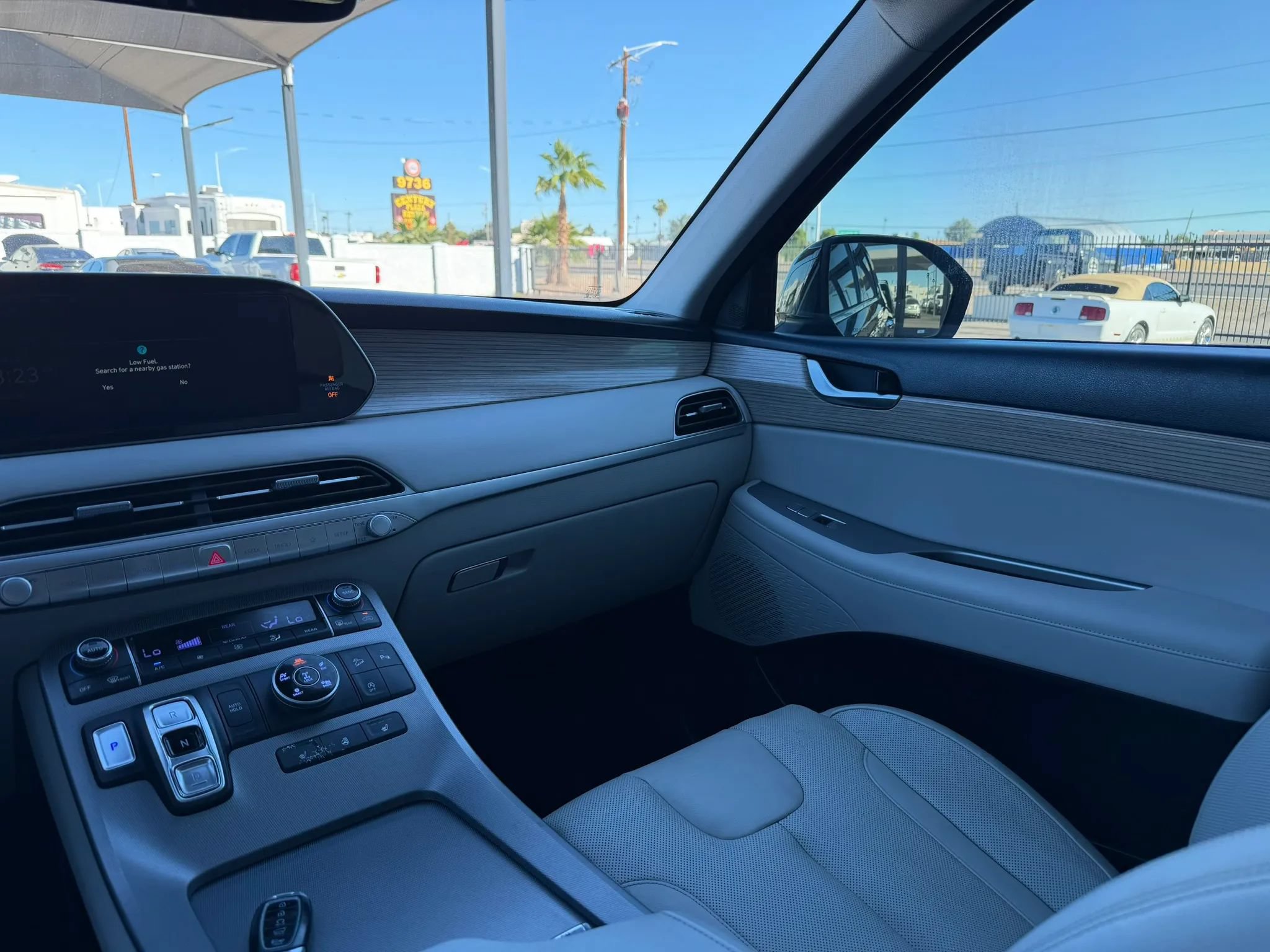 Used 2021 Hyundai Palisade SEL w/ Premium Package AWD/4WD image 23